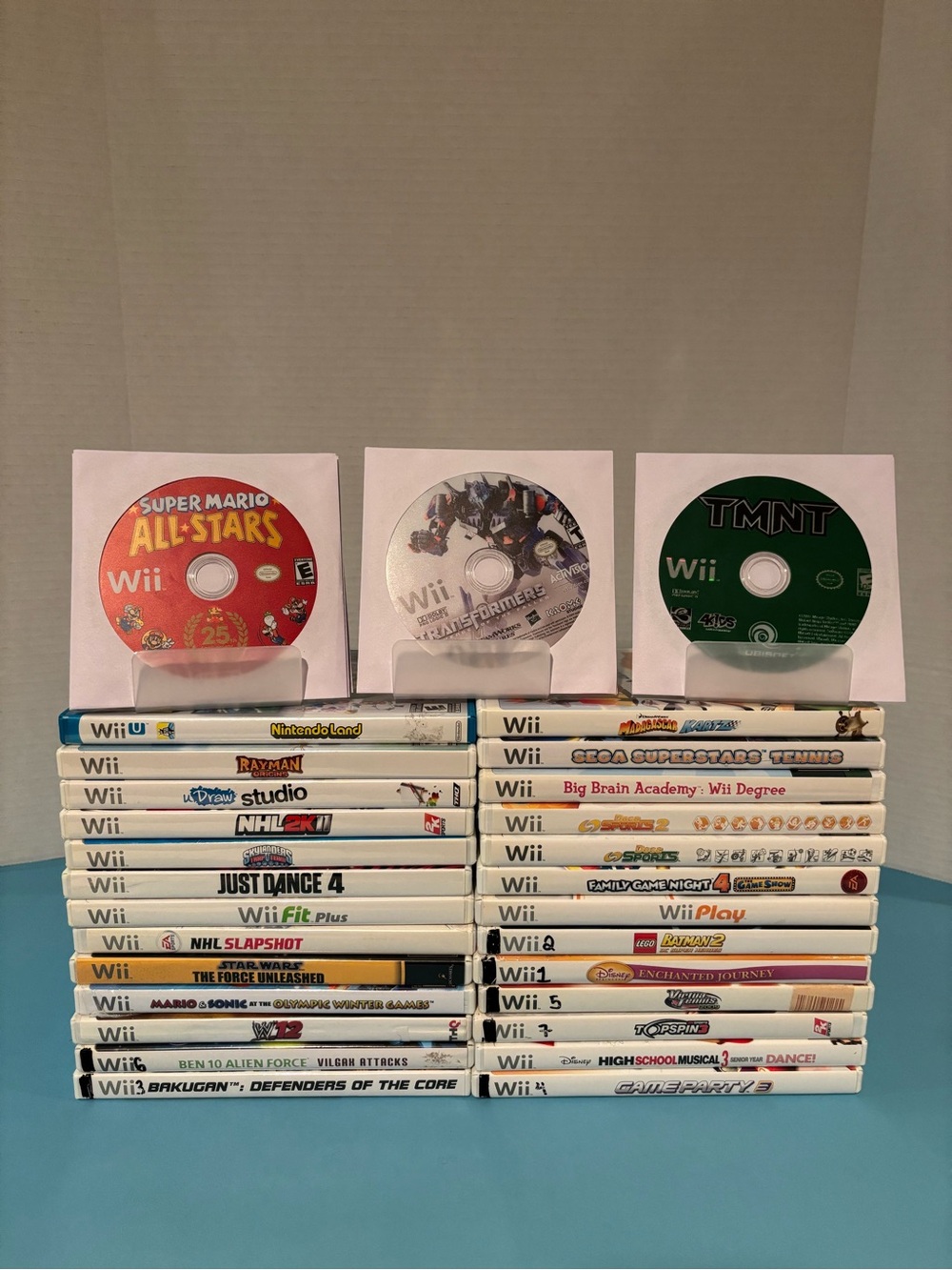 Nintendo Wii Game Lot - includes 39 games